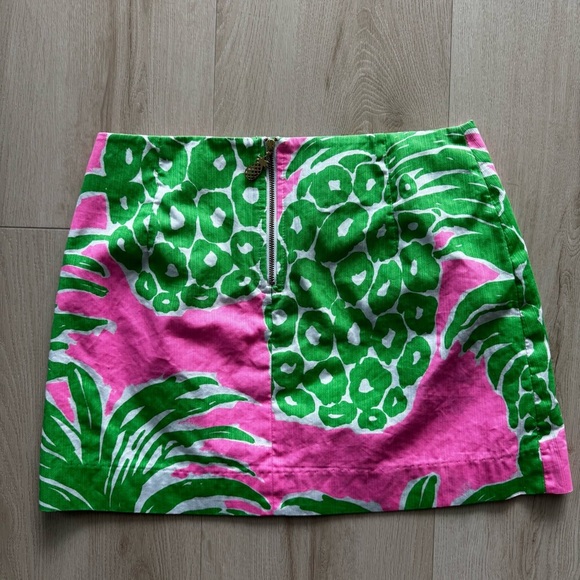 Lilly Pulitzer Pink and Green Pineapple Mini Skirt - Picture 3 of 9